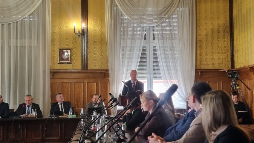 Rada Miejska Bielawy podczas obrad