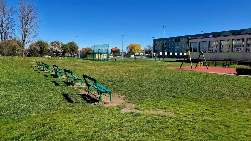 Infrastruktura sportowa przy Ekologicznej Szkole Podstawowej nr 7