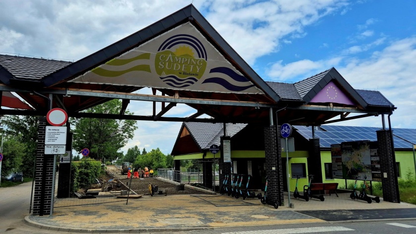 Główne wejście na Camping Sudety