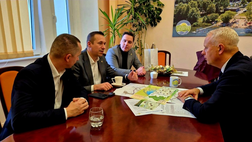 Wizyta robocza u Burmistrza Bielawy z udziałem Marszałka Województwa Dolnośląskiego - Pawła Gancarza oraz Dyrektorem Dolnośląskiej Służby Dróg i Kolei - Mateuszem Masłowskim