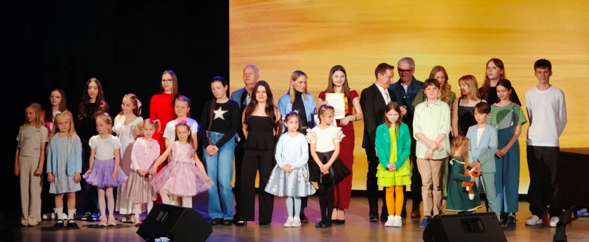 Laureaci na scenie